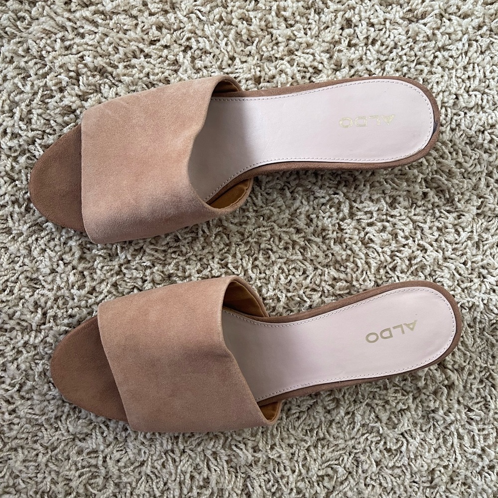 Aldo Suede Nude Wedge Sandals - Size 10